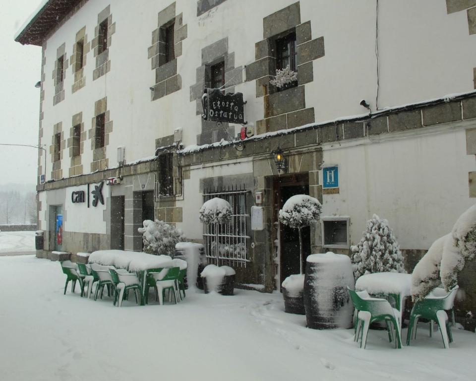 Hostal Rural Elosta Lekunberri Exteriör bild