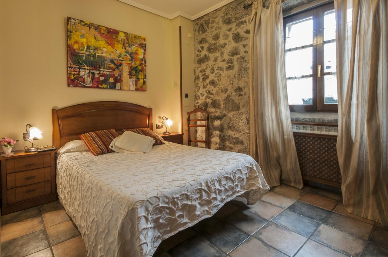 Hostal Rural Elosta Lekunberri Exteriör bild